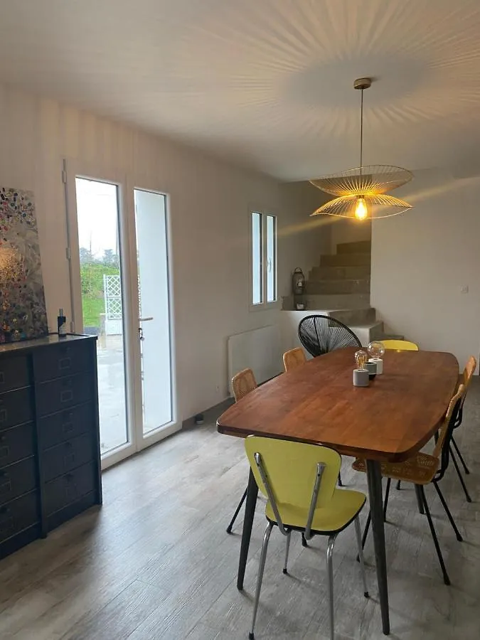 Maison Spacieuse A Deux Pas De La Plage … Le Palais France